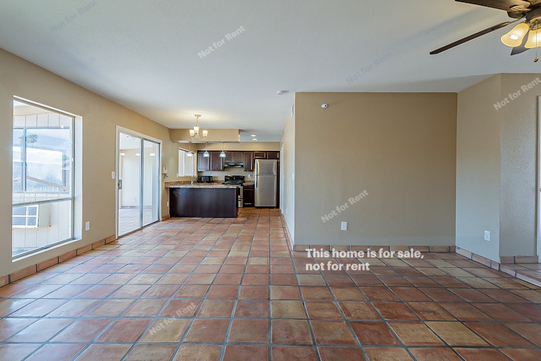 Photo 9 of 20 - 713 W Hermosa Dr, Tempe, AZ 85282
