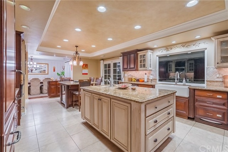 Photo 12 of 59 - 2899 N Monte Verde Dr, Covina, CA 91724