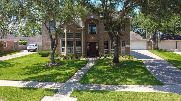 Photo 1 of 48 - 4210 Ruttand Park Ln, Katy, TX 77450