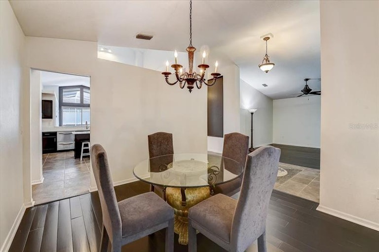 Photo 9 of 47 - 2203 Katana Pl, Brandon, FL 33511