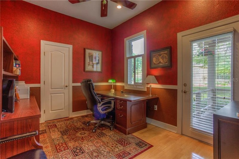 Photo 9 of 25 - 901 Academy Dr, Brandon, FL 33511