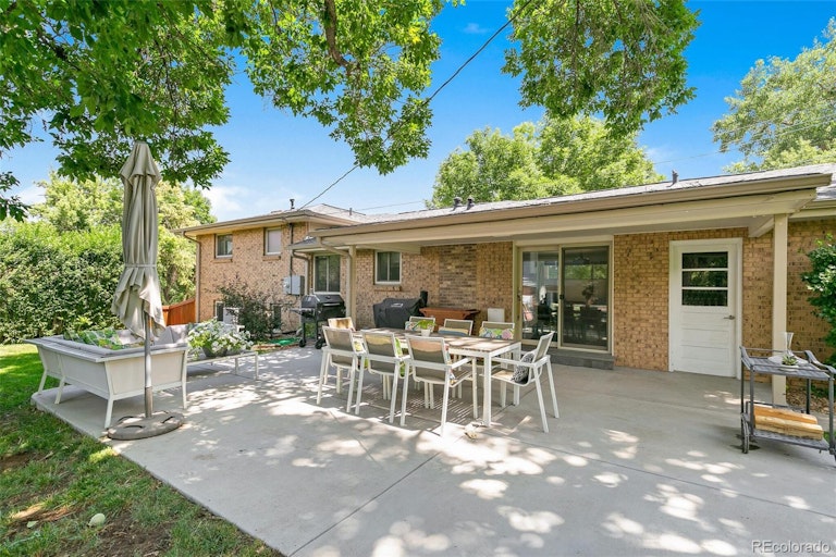 Photo 33 of 35 - 2689 Quail St, Lakewood, CO 80215