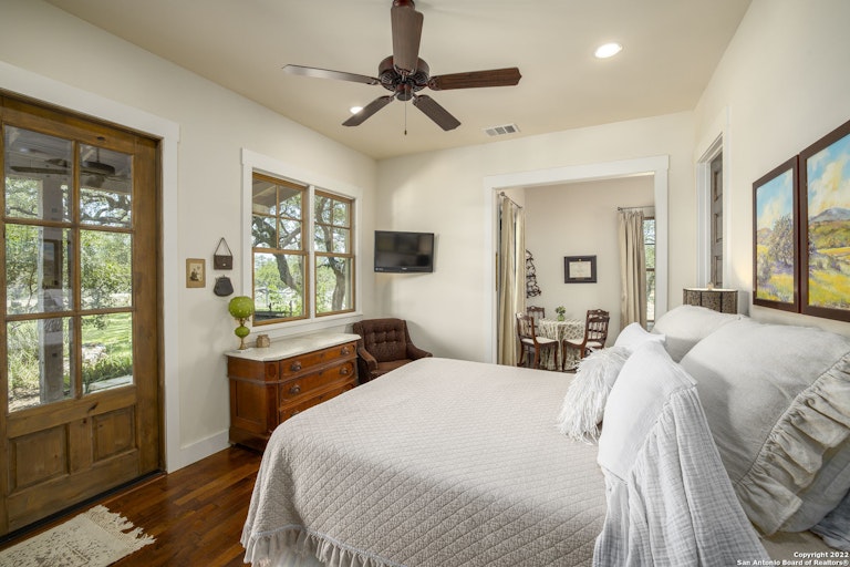 Photo 38 of 42 - 4544 Natures Way, New Braunfels, TX 78132