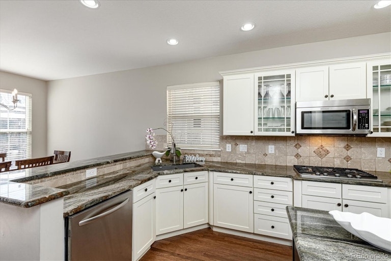 Photo 15 of 38 - 549 Shoreham Cir, Castle Pines, CO 80108