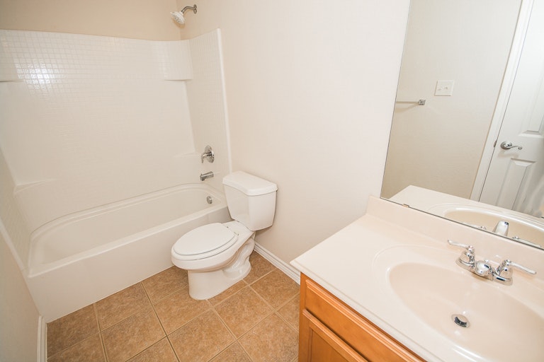 Photo 23 of 27 - 6076 Cedar Glen Dr, Grand Prairie, TX 75052