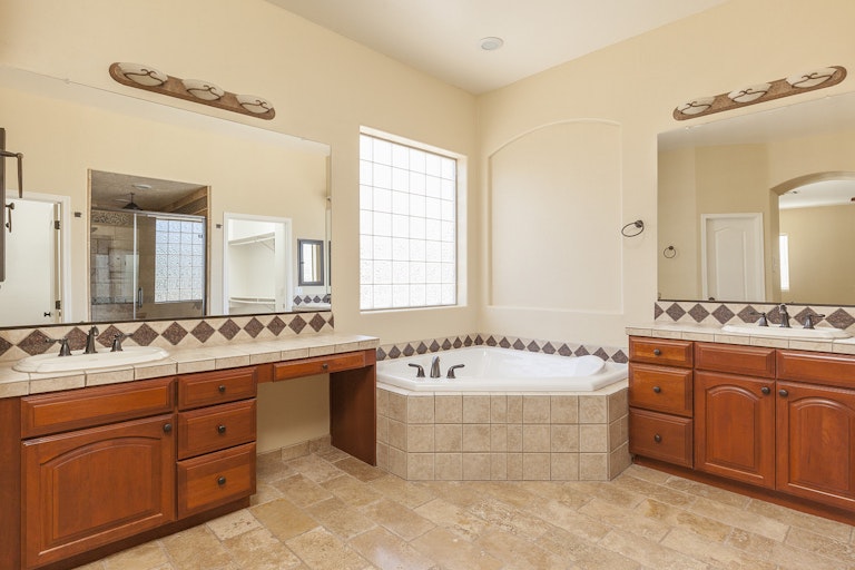 Photo 12 of 33 - 9822 E Gary St, Mesa, AZ 85207