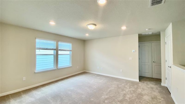 Photo 35 of 64 - 7188 Oakmoss Loop, Davenport, FL 33837