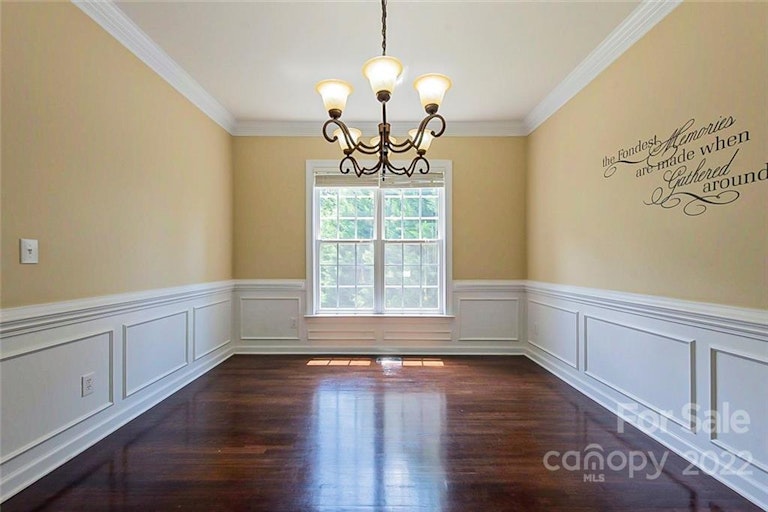 Photo 5 of 22 - 114 Forest Walk Way, Mooresville, NC 28115