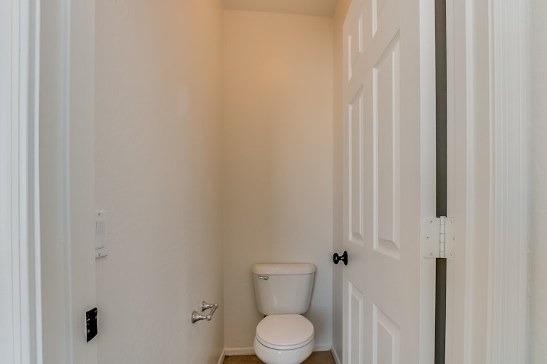 Photo 16 of 28 - 4513 S 23rd Ln, Phoenix, AZ 85041