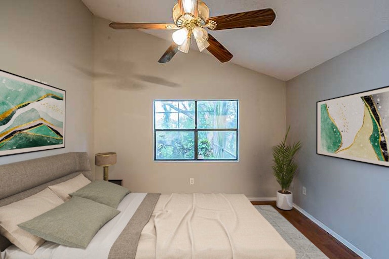 Photo 2 of 29 - 3009 Weymouth Ct, Apopka, FL 32703