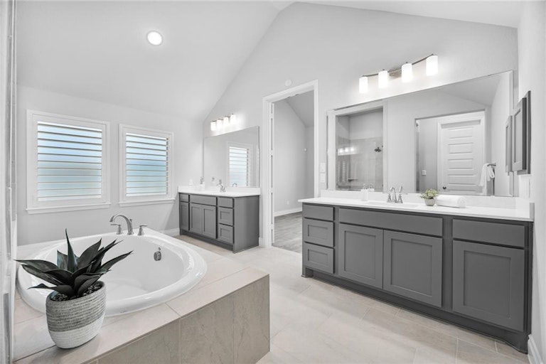 Photo 21 of 38 - 28810 Creekside Bend Dr, Fulshear, TX 77441