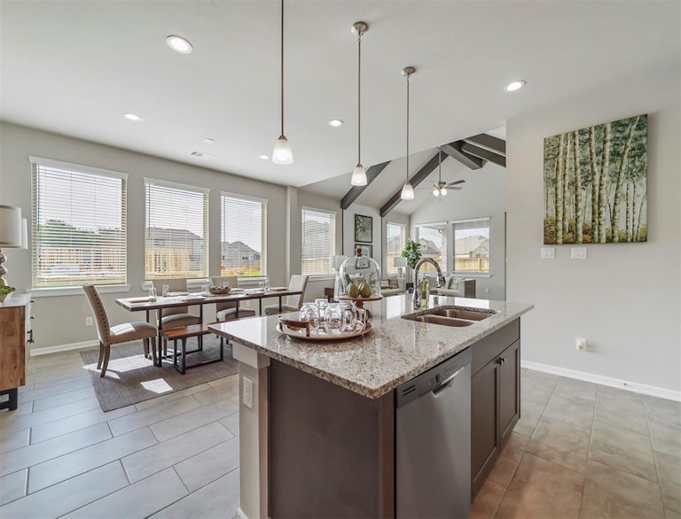 Photo 10 of 30 - 29607 Sterling Knoll Dr, Missouri City, TX 77441