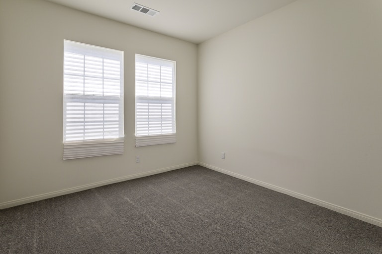 Photo 18 of 25 - 10623 Sunnymead Crest Ln, Moreno Valley, CA 92557