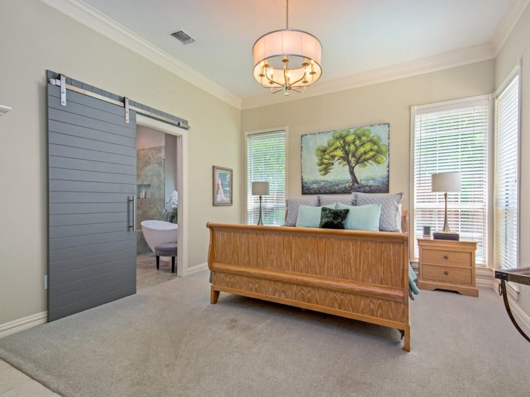 Photo 19 of 36 - 6205 Wittmore Pl, Plano, TX 75093