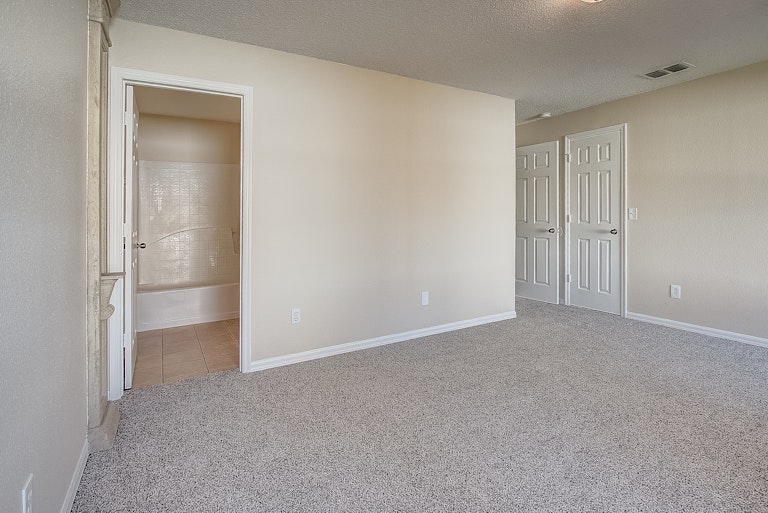 Photo 19 of 25 - 1130 Kempton Chase Pkwy, Orlando, FL 32837