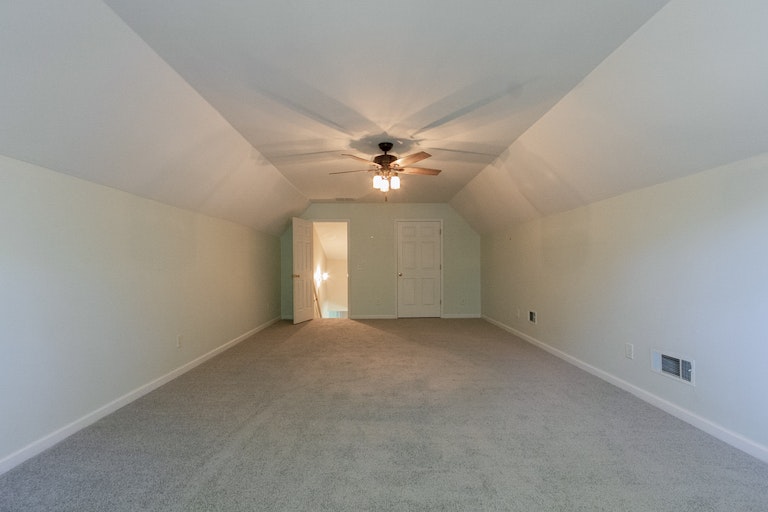 Photo 23 of 42 - 8775 Amberfield Dr, Gainesville, GA 30506