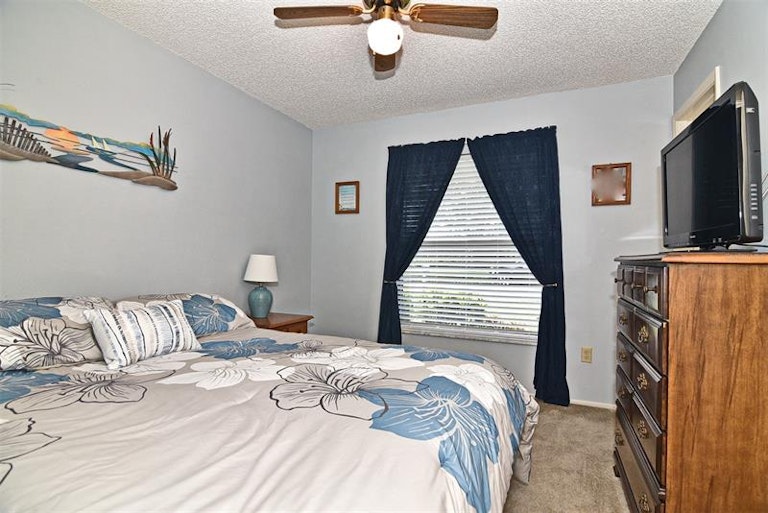Photo 26 of 42 - 1074 Beckstrom Dr, Oviedo, FL 32765