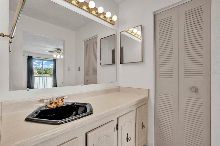 Photo 15 of 23 - 536 Orange Dr #26, Altamonte Springs, FL 32701