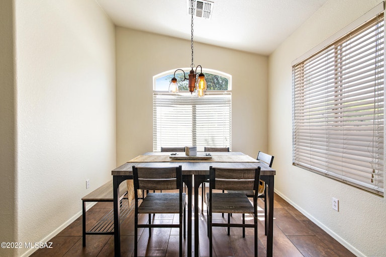 Photo 13 of 39 - 9264 N Crystal Moon Ct, Tucson, AZ 85743