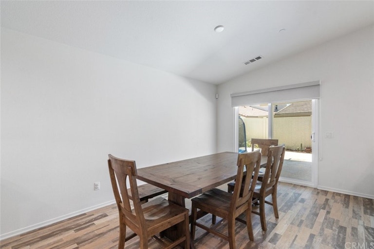 Photo 25 of 40 - 29312 Abelia Ln, Lake Elsinore, CA 92530