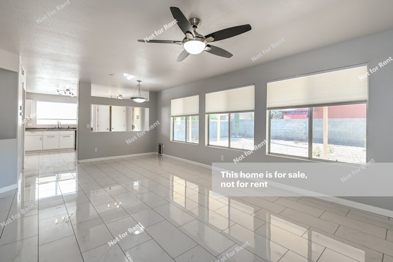 Photo 5 of 27 - 7013 W Amarante Dr, Tucson, AZ 85743