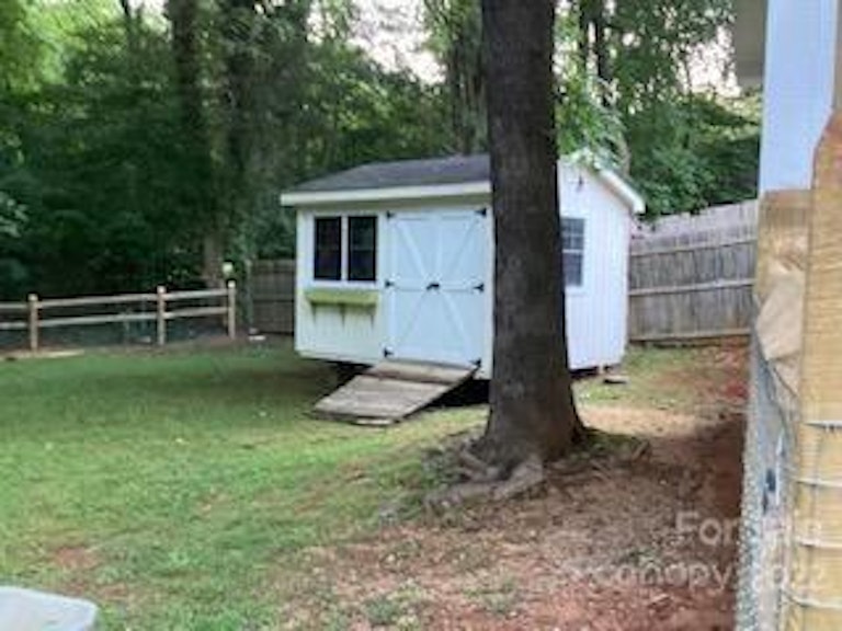Photo 24 of 26 - 2801 Allenton Trails Ln, Charlotte, NC 28212