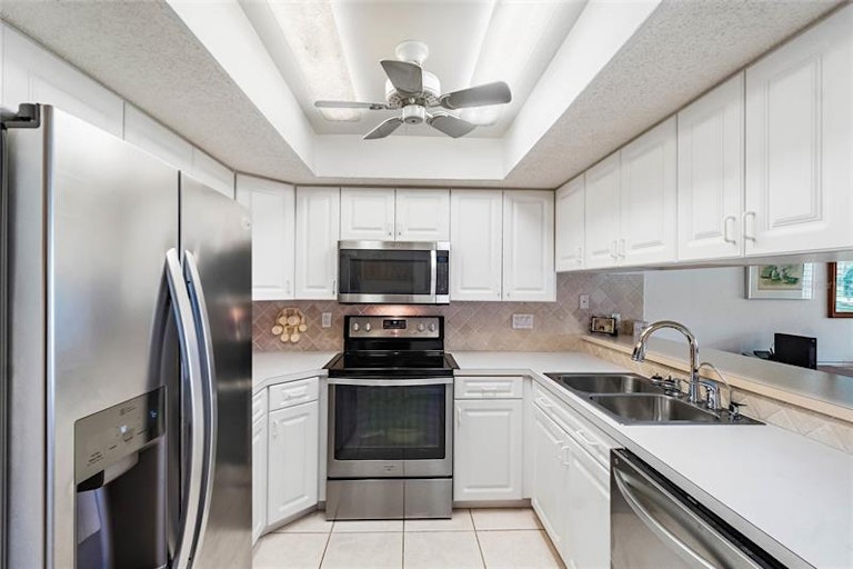 Photo 12 of 53 - 3709 Miguel Way #8602, Sarasota, FL 34232