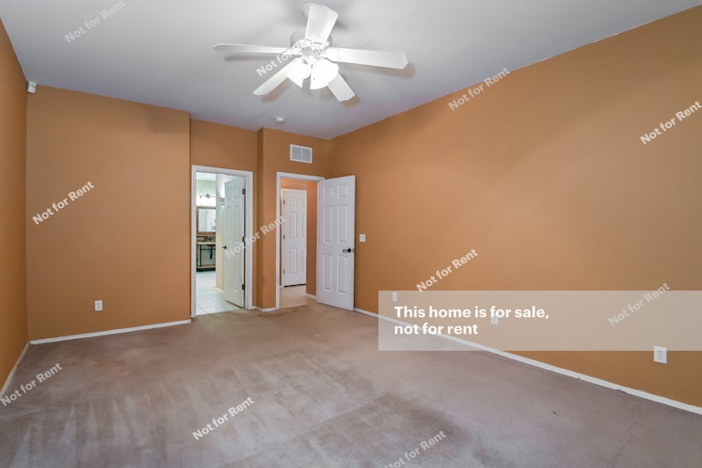 Photo 16 of 27 - 61025 E Eagle Heights Dr, Tucson, AZ 85739