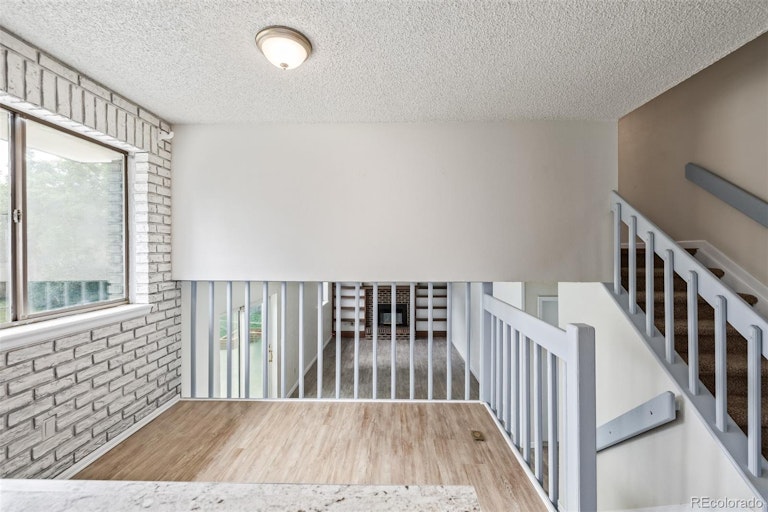 Photo 14 of 39 - 524 S Kittredge Way, Aurora, CO 80017