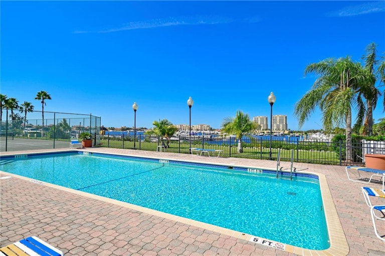 Photo 44 of 51 - 304 9th Ave E, Palmetto, FL 34221