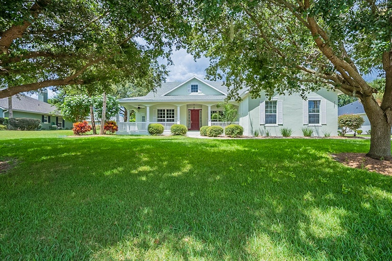 Photo 1 of 33 - 3327 Site To See Ave, Eustis, FL 32726