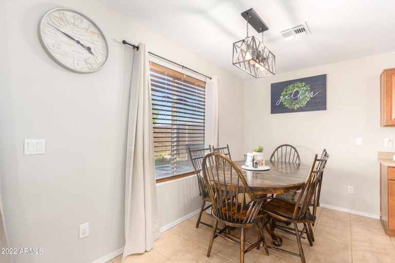 Photo 10 of 30 - 31405 N Mesquite Way, San Tan Valley, AZ 85143
