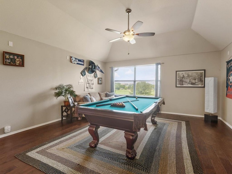 Photo 21 of 38 - 4133 Walnut Creek Ct, Fort Worth, TX 76137