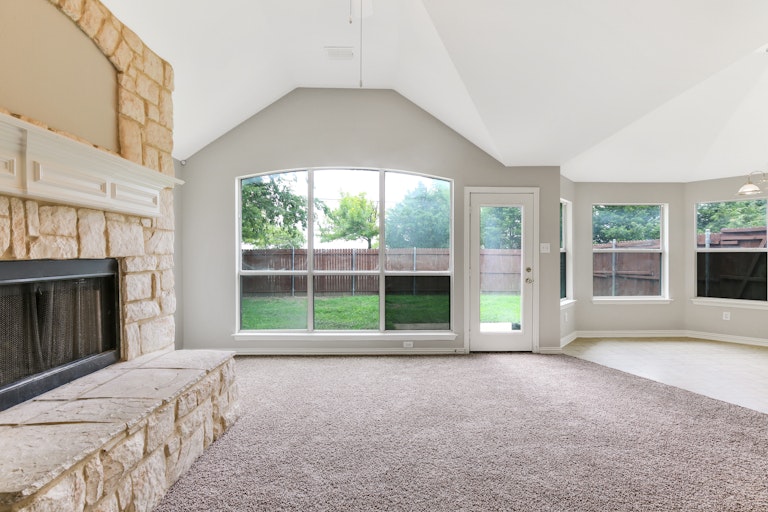 Photo 1 of 26 - 1804 Athena Dr, Lancaster, TX 75134