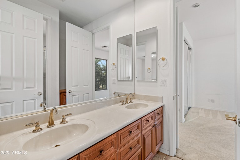 Photo 34 of 73 - 2517 S Constellation Way, Gilbert, AZ 85295