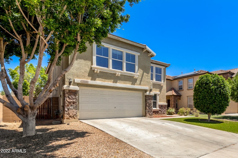 Photo 8 of 32 - 14880 W Columbine Dr, Surprise, AZ 85379