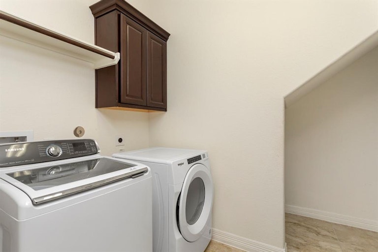 Photo 41 of 50 - 5122 Kirbster Ln, Missouri City, TX 77459