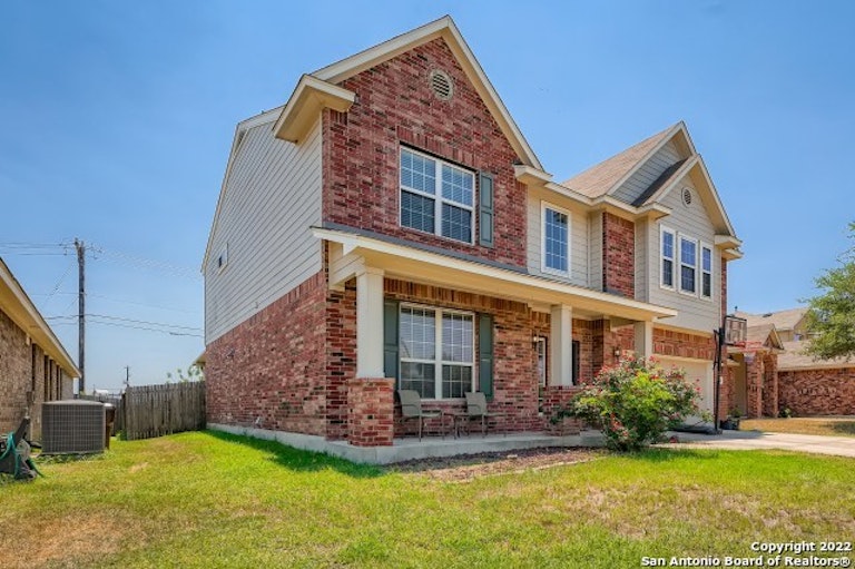 Photo 2 of 29 - 5510 Ginger Rise, San Antonio, TX 78253