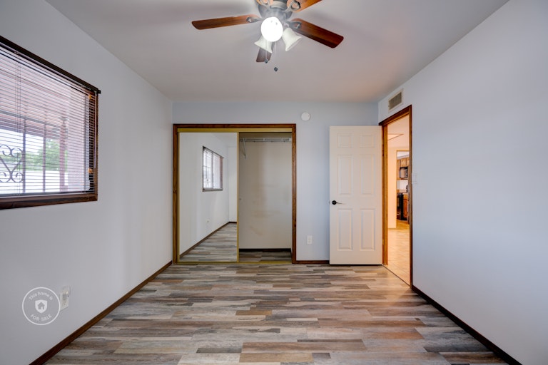 Photo 20 of 31 - 3407 W Evans Dr, Phoenix, AZ 85053