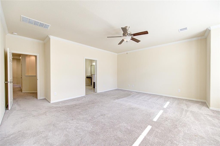 Photo 20 of 34 - 2811 Shadow Woods Ct, Houston, TX 77043