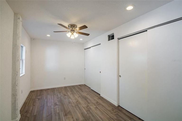 Photo 19 of 37 - 7230 Plathe Rd, New Port Richey, FL 34653