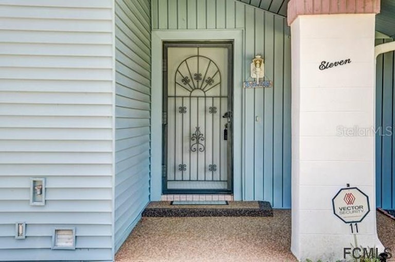 Photo 8 of 39 - 11 Crompton Pl, Palm Coast, FL 32137