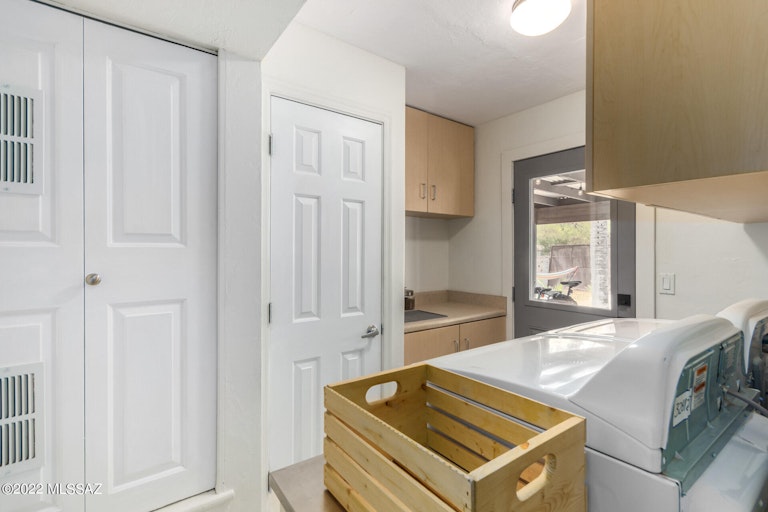 Photo 27 of 46 - 5055 E Baker St, Tucson, AZ 85711