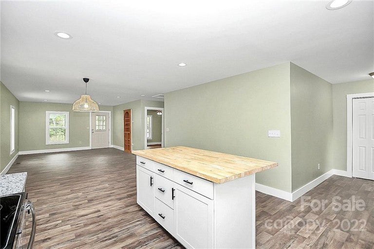 Photo 7 of 30 - 611 J Ave, Kannapolis, NC 28081
