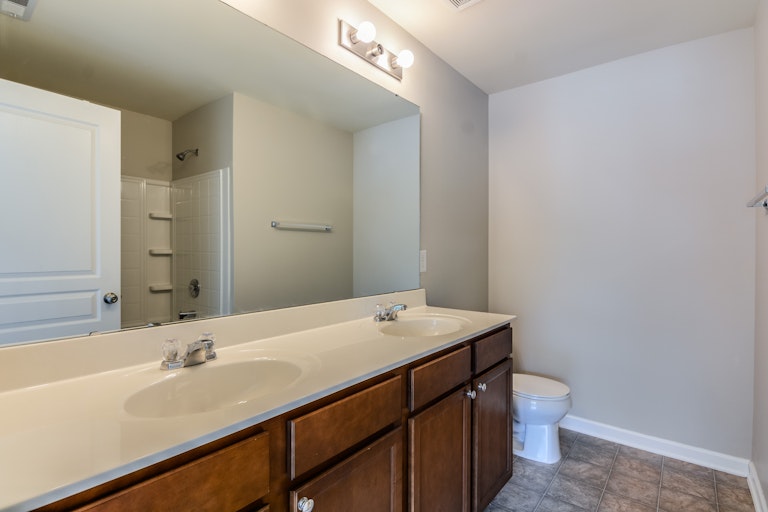 Photo 12 of 19 - 4001 Tilton Dr, Raleigh, NC 27616