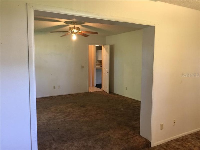 Photo 19 of 24 - 1040 31st St E, Palmetto, FL 34221