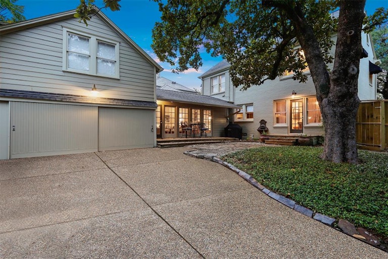 Photo 48 of 49 - 2203 University Blvd, Houston, TX 77030