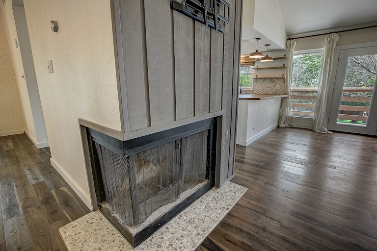 Photo 34 of 50 - 8103 Shiloh Ct, Austin, TX 78745