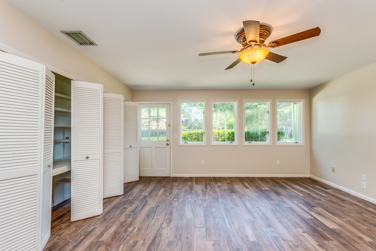 Photo 12 of 34 - 8457 Tansy Dr, Orlando, FL 32819