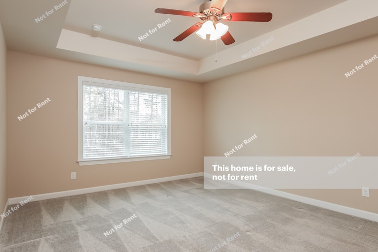 Photo 17 of 25 - 2504 Heathcote Ln, Apex, NC 27502